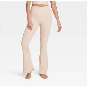 All In Motion Women's Rib Flare Leggings Beige XL